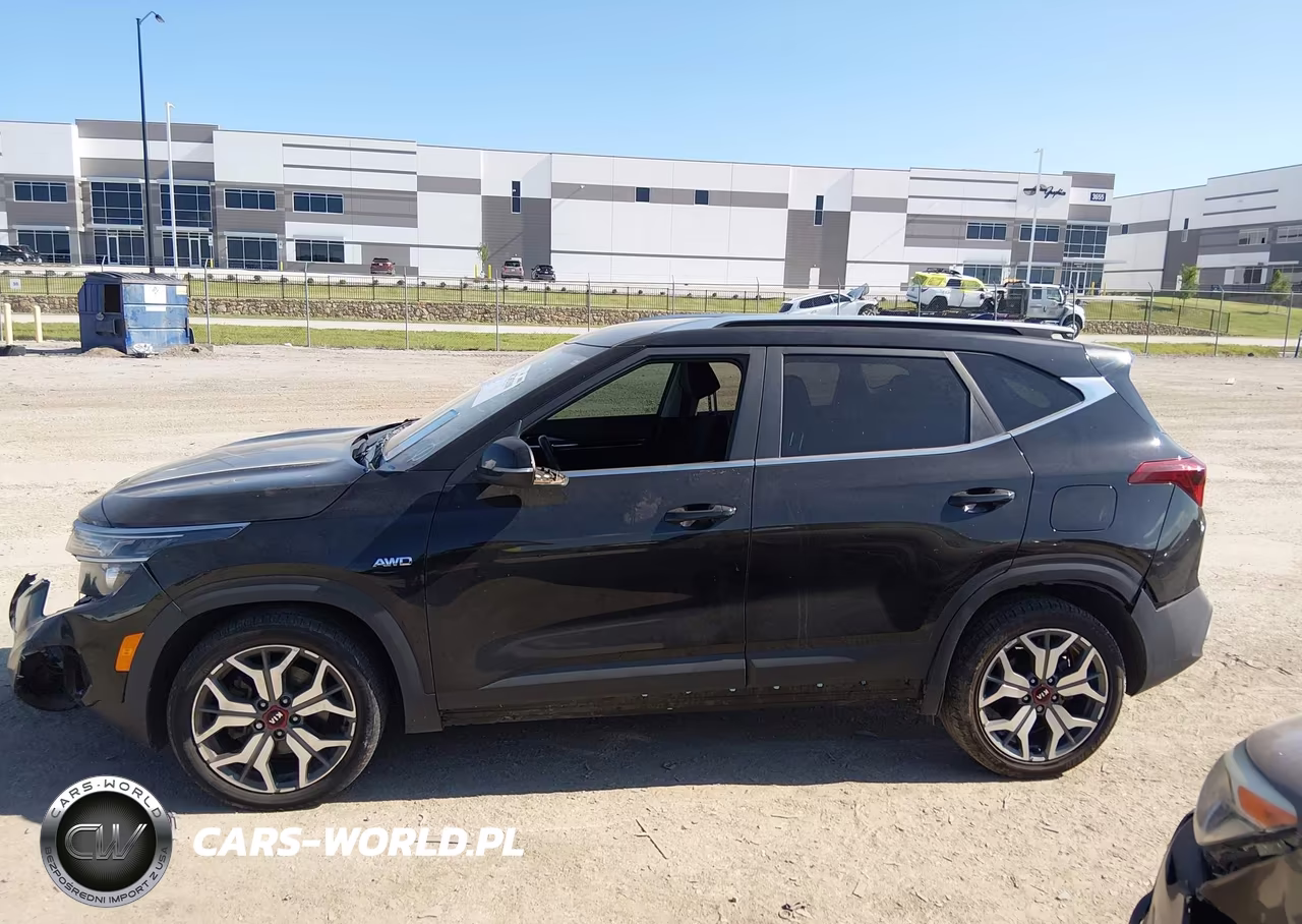 2021 Kia Seltos S Turbo VIN:KNDEUCA27M7052895 - 13