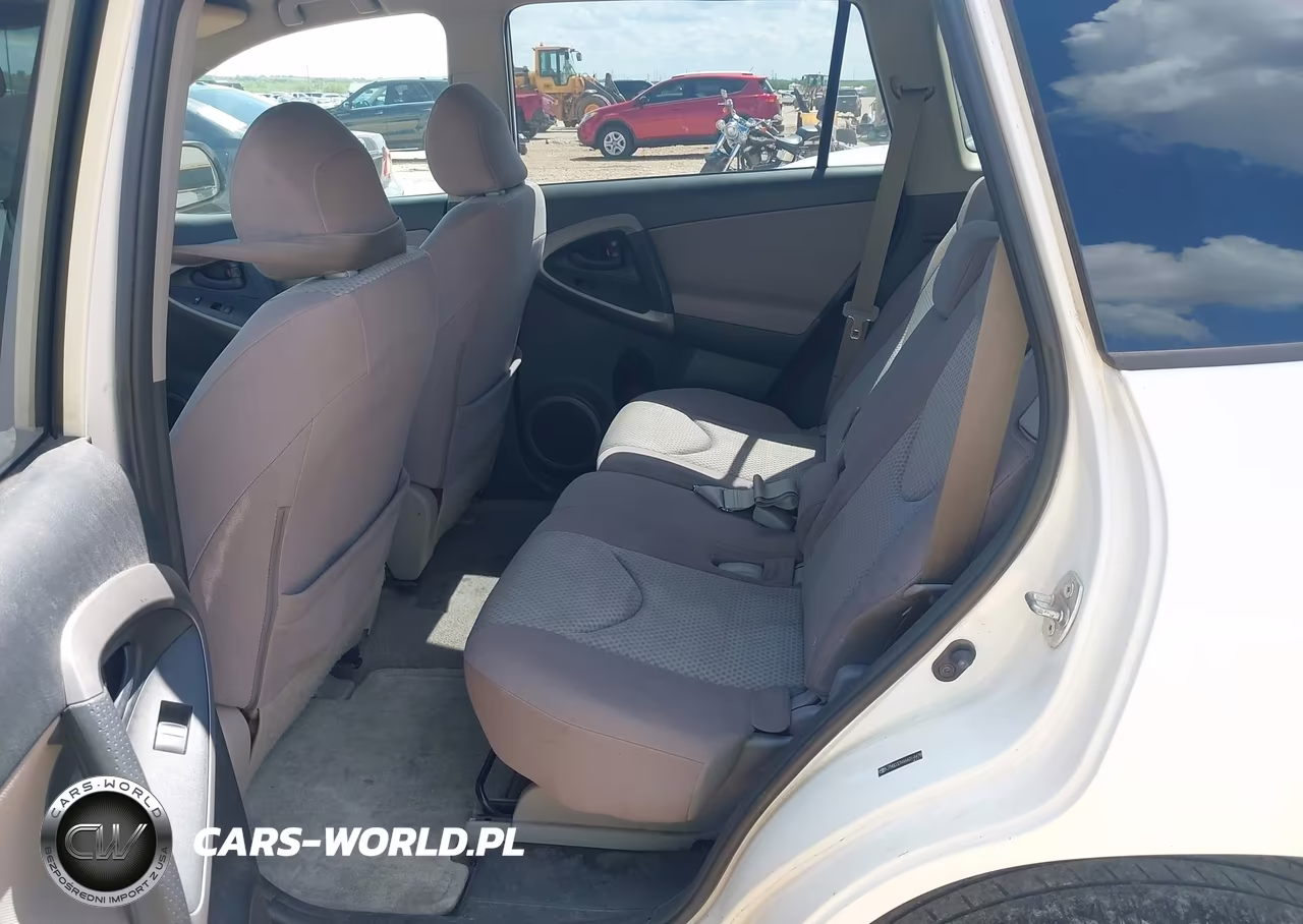 2006 Toyota Rav4 VIN:JTMBD33V666014478 - 8