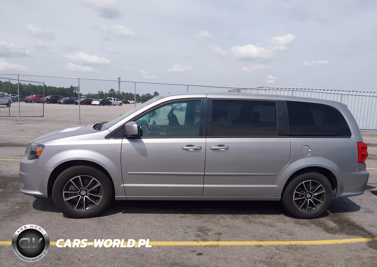 2017 Dodge Grand Caravan Se Plus VIN:2C4RDGBG1HR636815 - 14