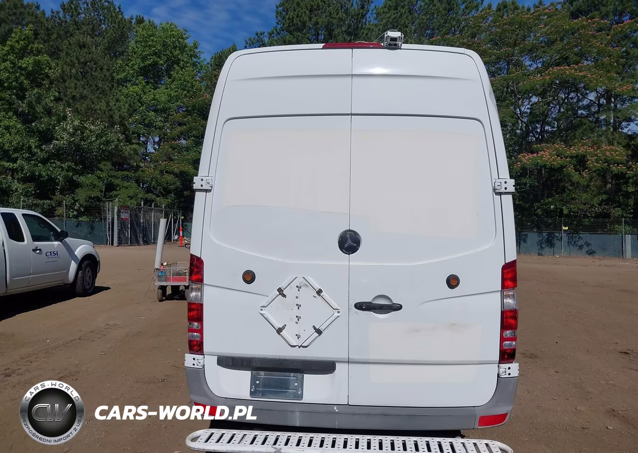 2012 Mercedes-Benz Sprinter 2500 High Roof VIN:WD3PE8CB4C5671331 - 16