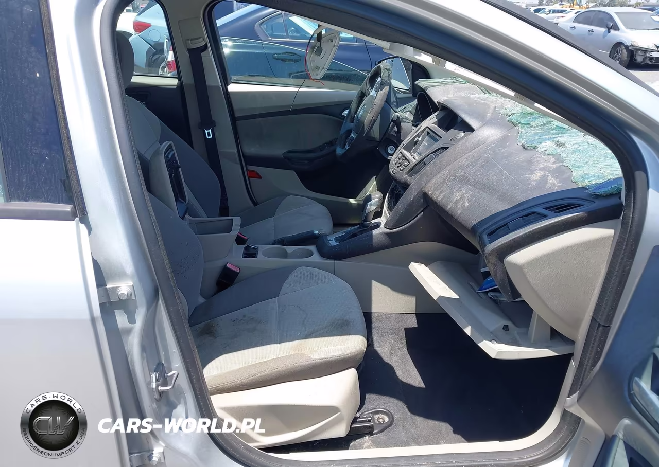 2013 Ford Focus Se VIN:1FADP3F20DL353520 - 5