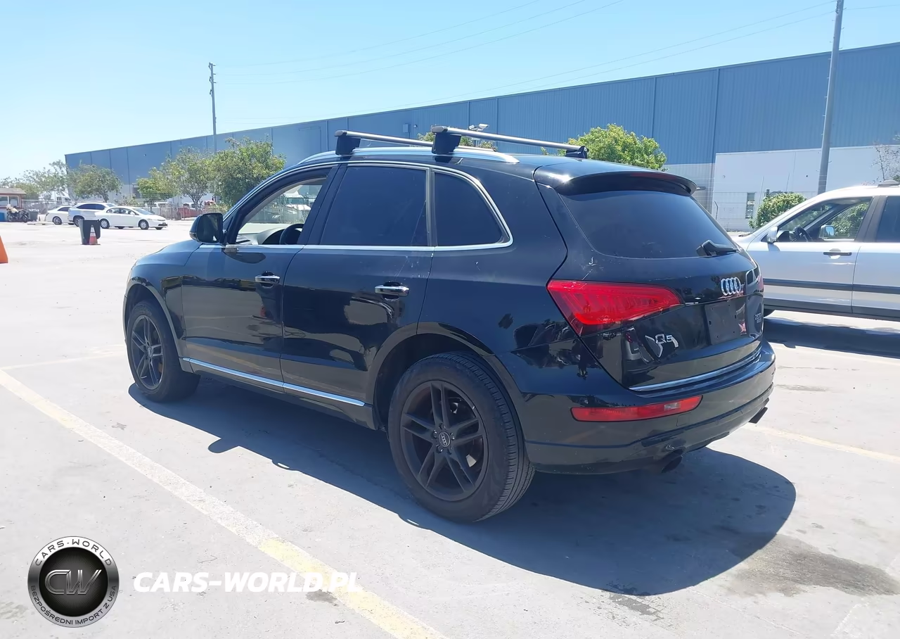 2015 Audi Q5 2.0T Premium VIN:WA1LFAFP6FA140315 - 3