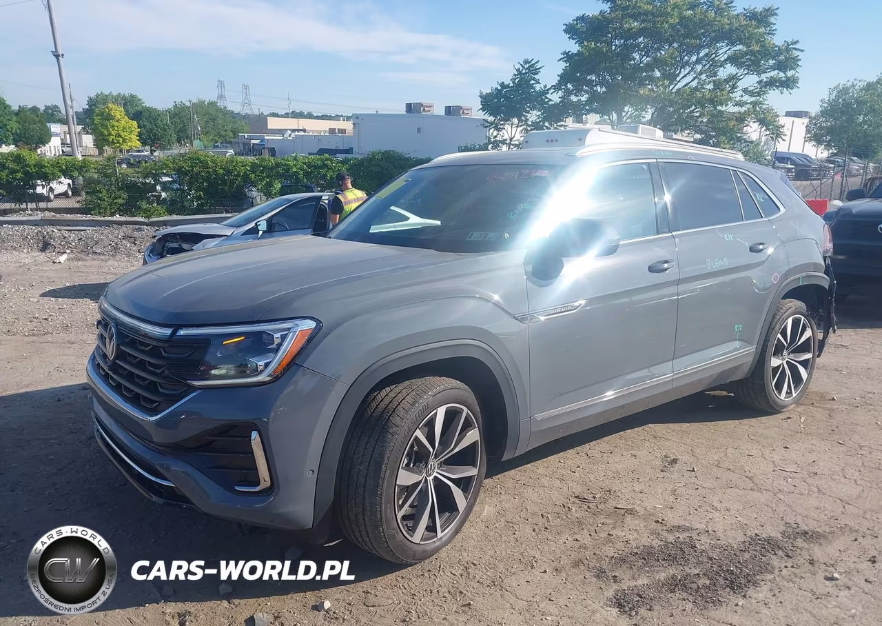 2024 Volkswagen Atlas Cross Sport 2.0T Sel Premium R-Line VIN:1V2FE2CA3RC255456 - 2