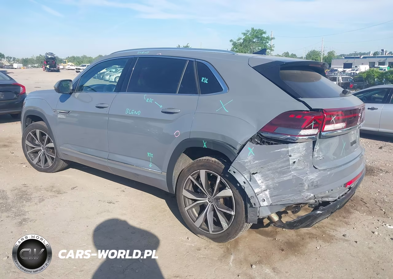 2024 Volkswagen Atlas Cross Sport 2.0T Sel Premium R-Line VIN:1V2FE2CA3RC255456 - 3