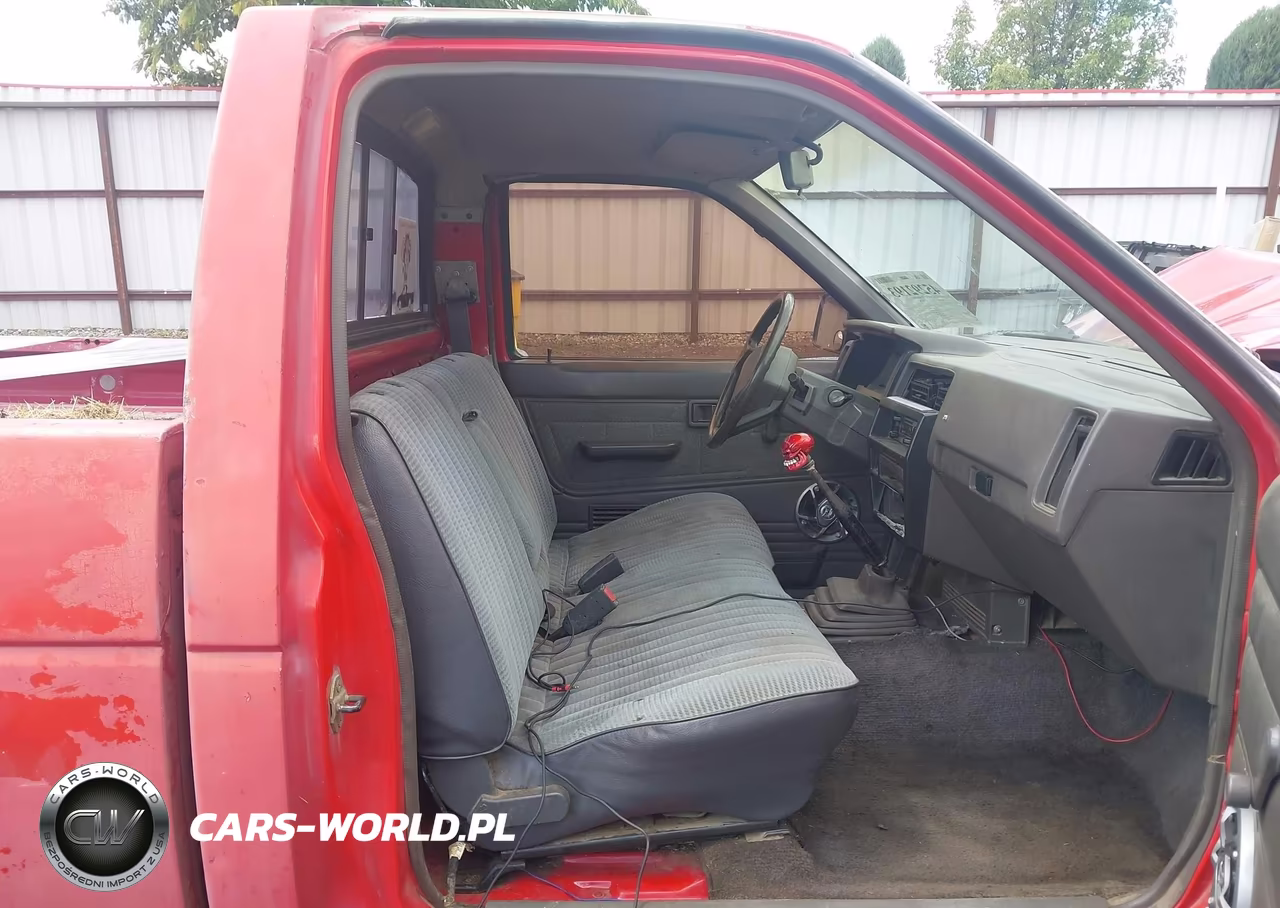 1991 Nissan Truck Short Wheelbase VIN:1N6SD11S1MC327284 - 5
