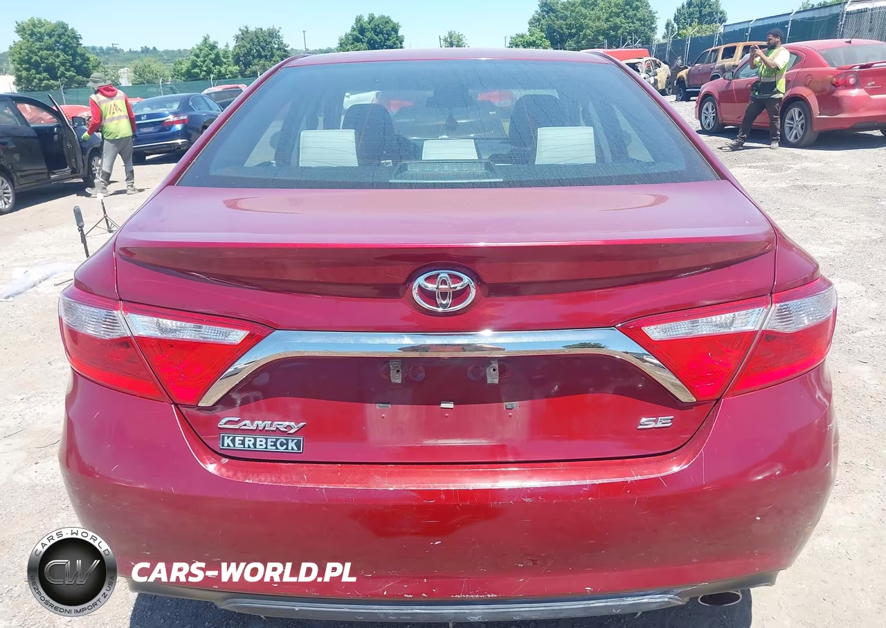 2017 Toyota Camry Se VIN:4T1BF1FK1HU798238 - 16