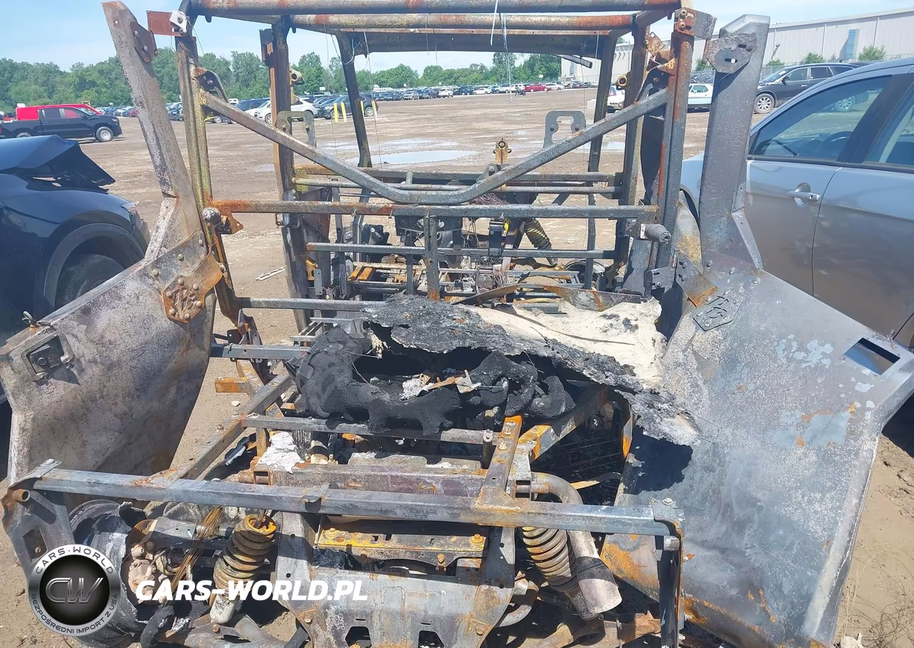 2019 Can-Am Defender Max X Mr Hd10 VIN:3JBUAAP48KK000484 - 6