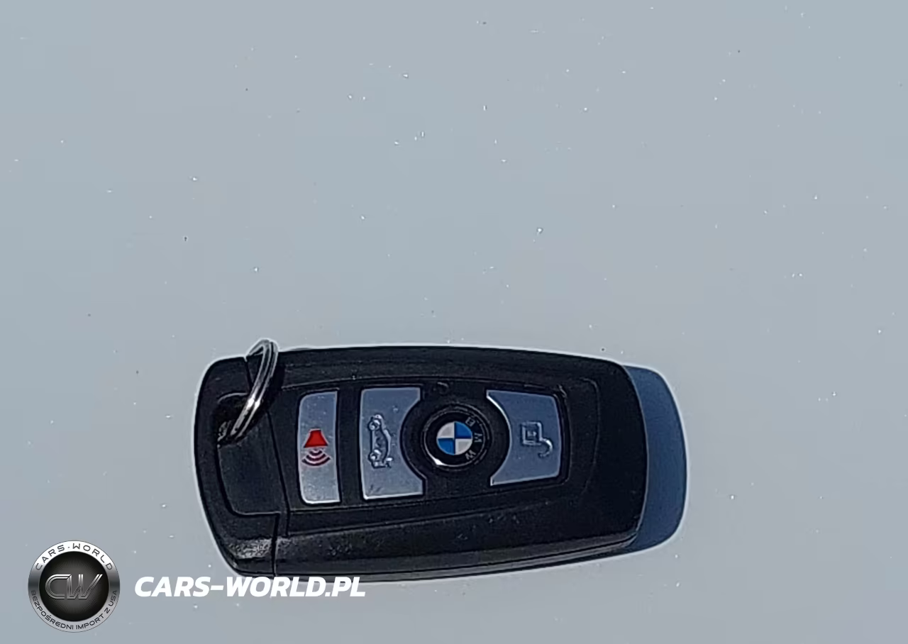 2018 BMW 320I VIN:WBA8A9C5XJAH12667 - 11