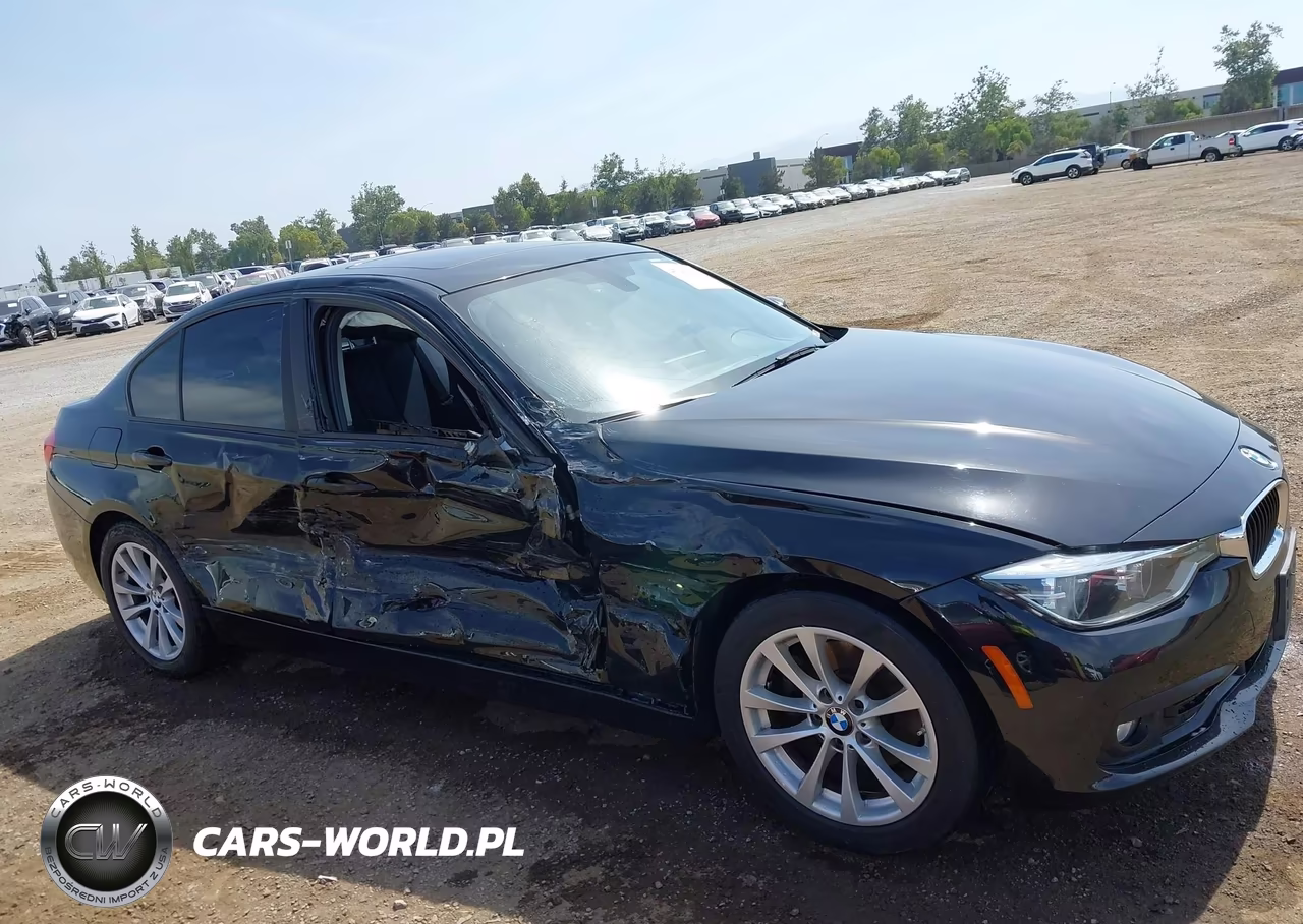 2018 BMW 320I VIN:WBA8A9C5XJAH12667 - 13