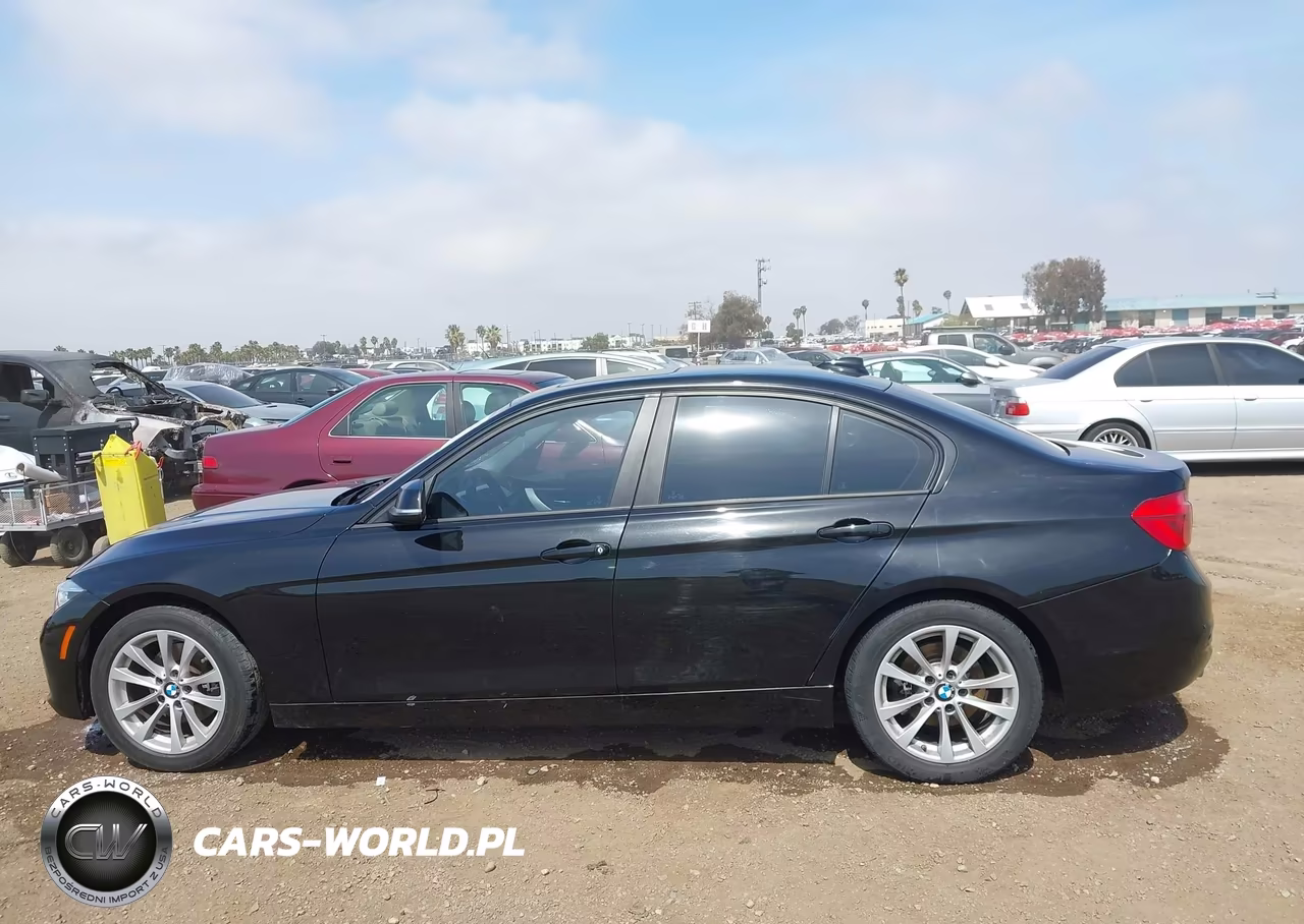 2018 BMW 320I VIN:WBA8A9C5XJAH12667 - 14