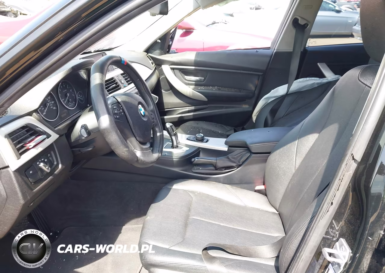 2018 BMW 320I VIN:WBA8A9C5XJAH12667 - 5