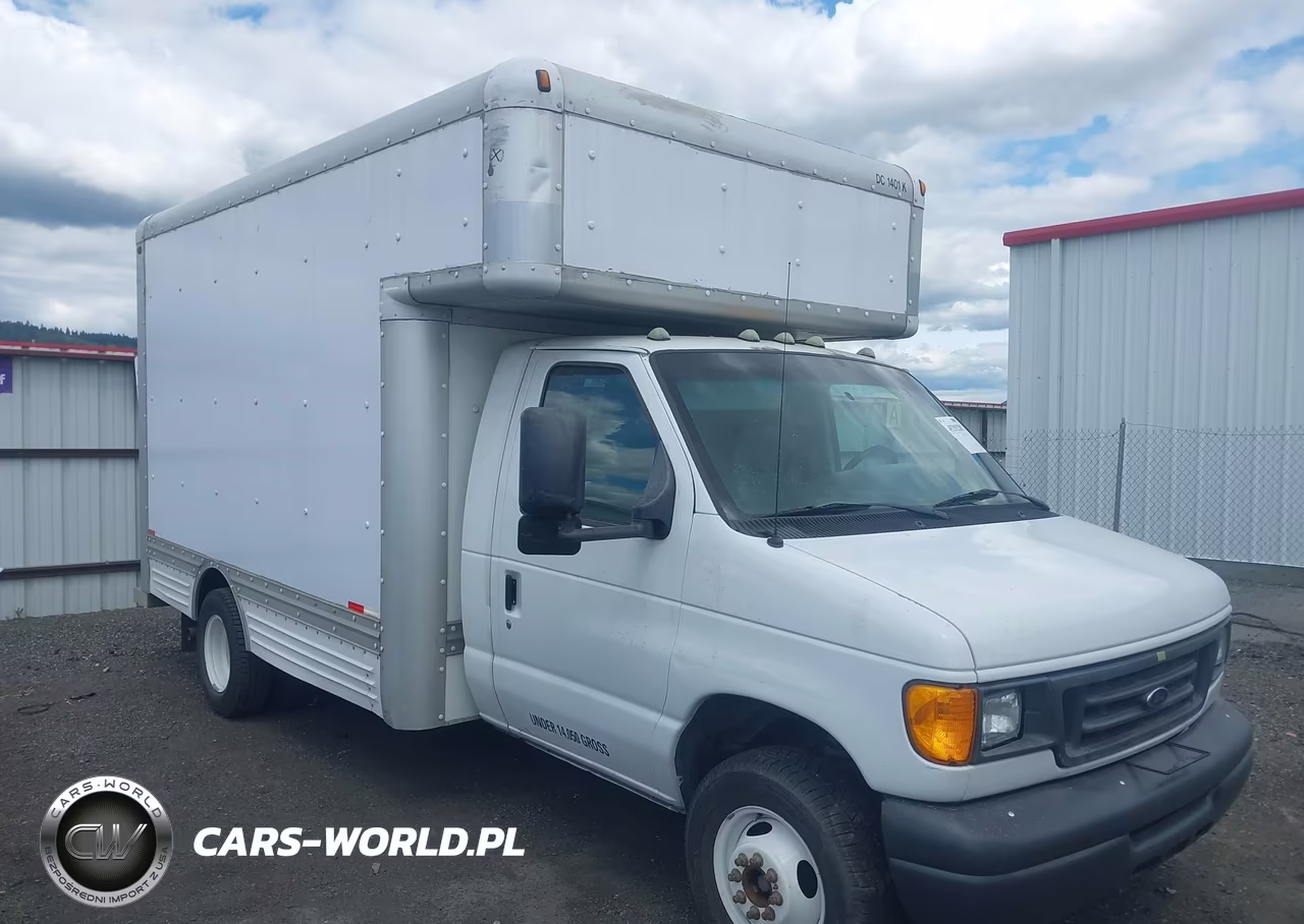 2007 Ford E-450 Cutaway