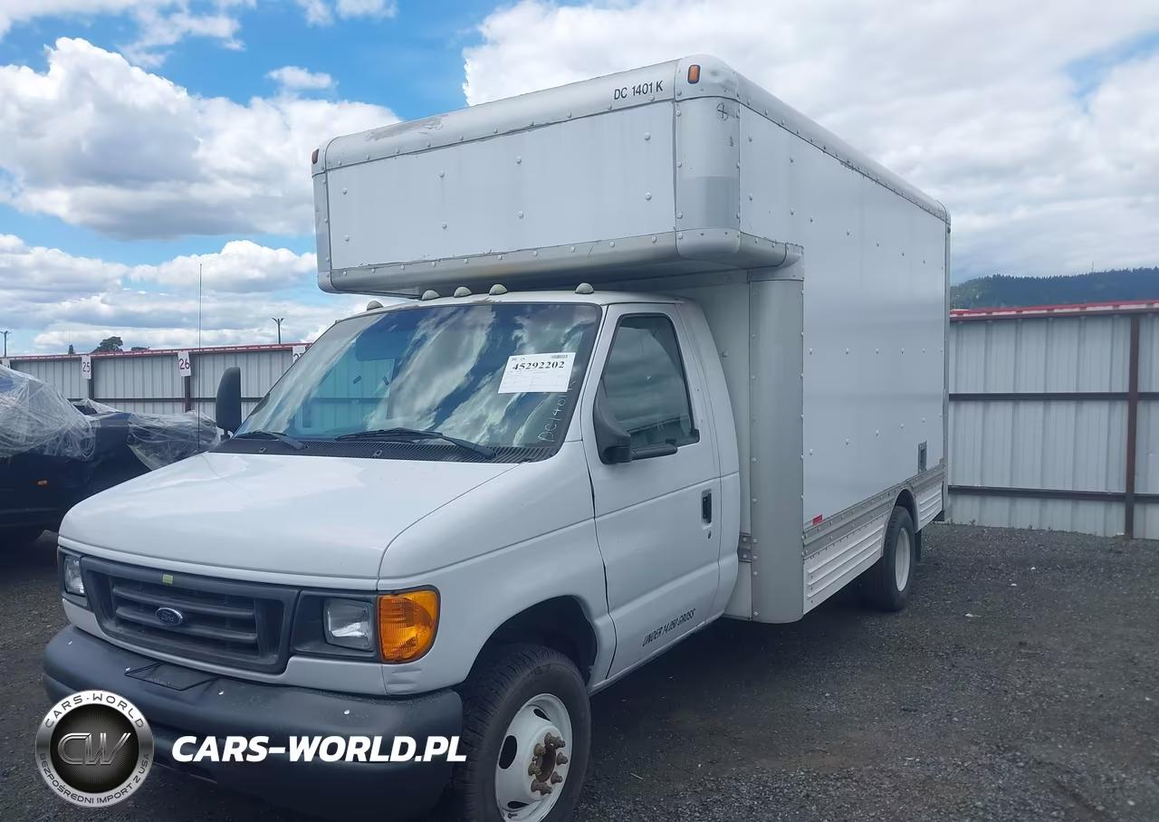 2007 Ford E-450 Cutaway VIN:1FDXE45S07DB24172 - 2