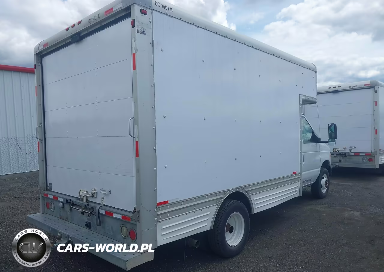 2007 Ford E-450 Cutaway VIN:1FDXE45S07DB24172 - 4