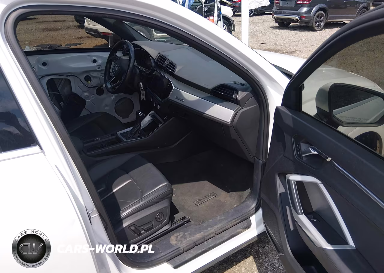 2021 Audi Q3 Premium 40 Tfsi Quattro Tiptronic VIN:WA1AUCF37M1064350 - 5