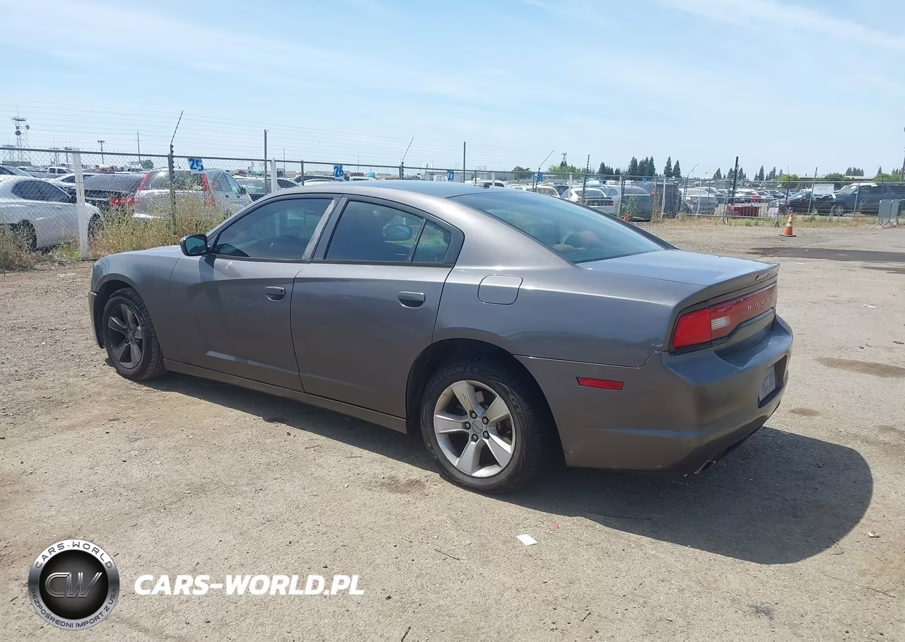 2013 Dodge Charger Se VIN:2C3CDXBG4DH552482 - 3