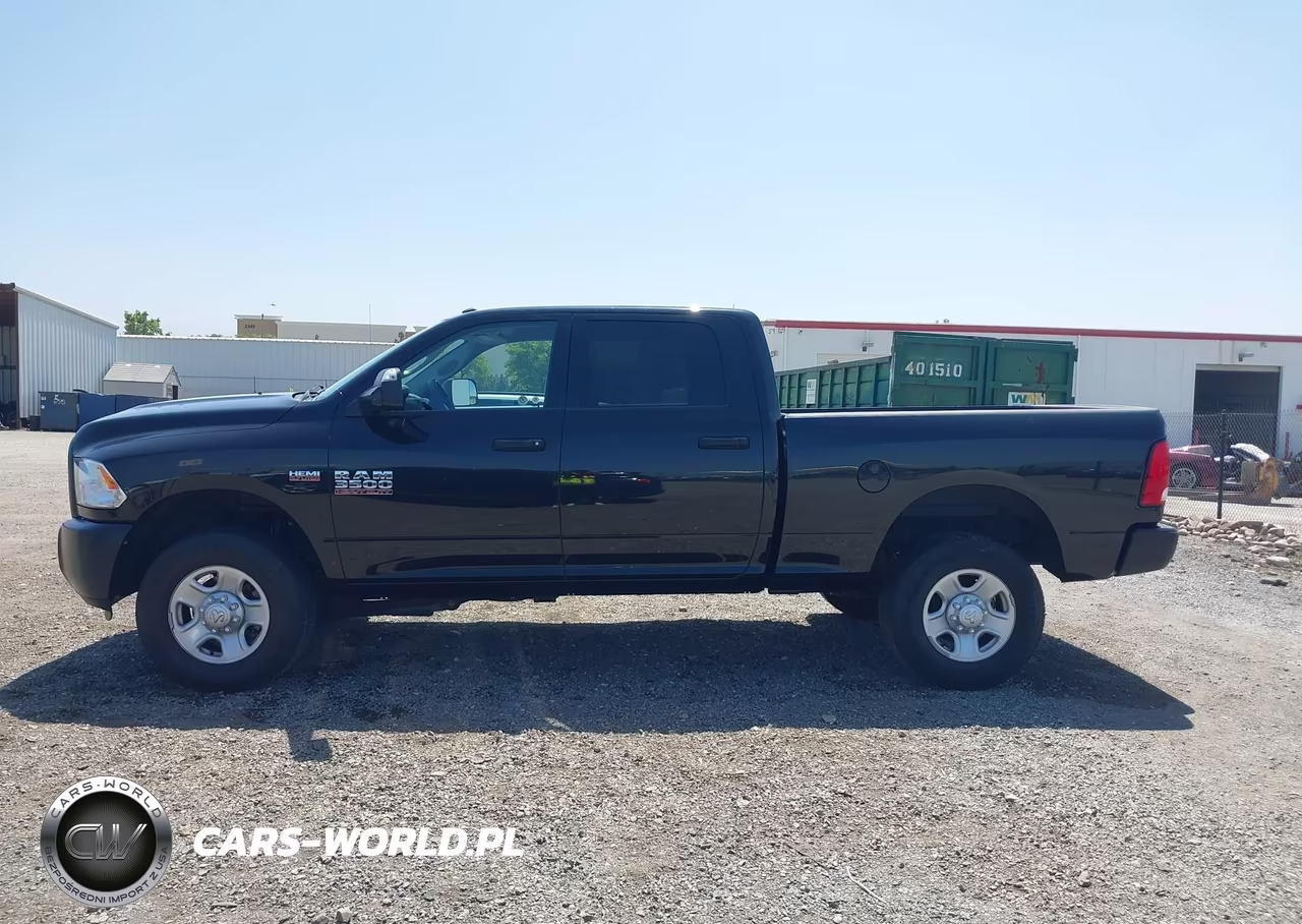 2017 Ram 3500 Tradesman 4X4 6'4 Box VIN:3C63R3CT8HG718985 - 17