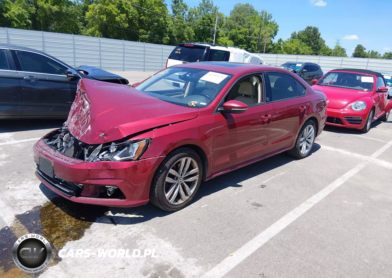 2019 Volkswagen Passat 2.0T Wolfsburg Edition VIN:1VWLA7A36KC000160 - 2