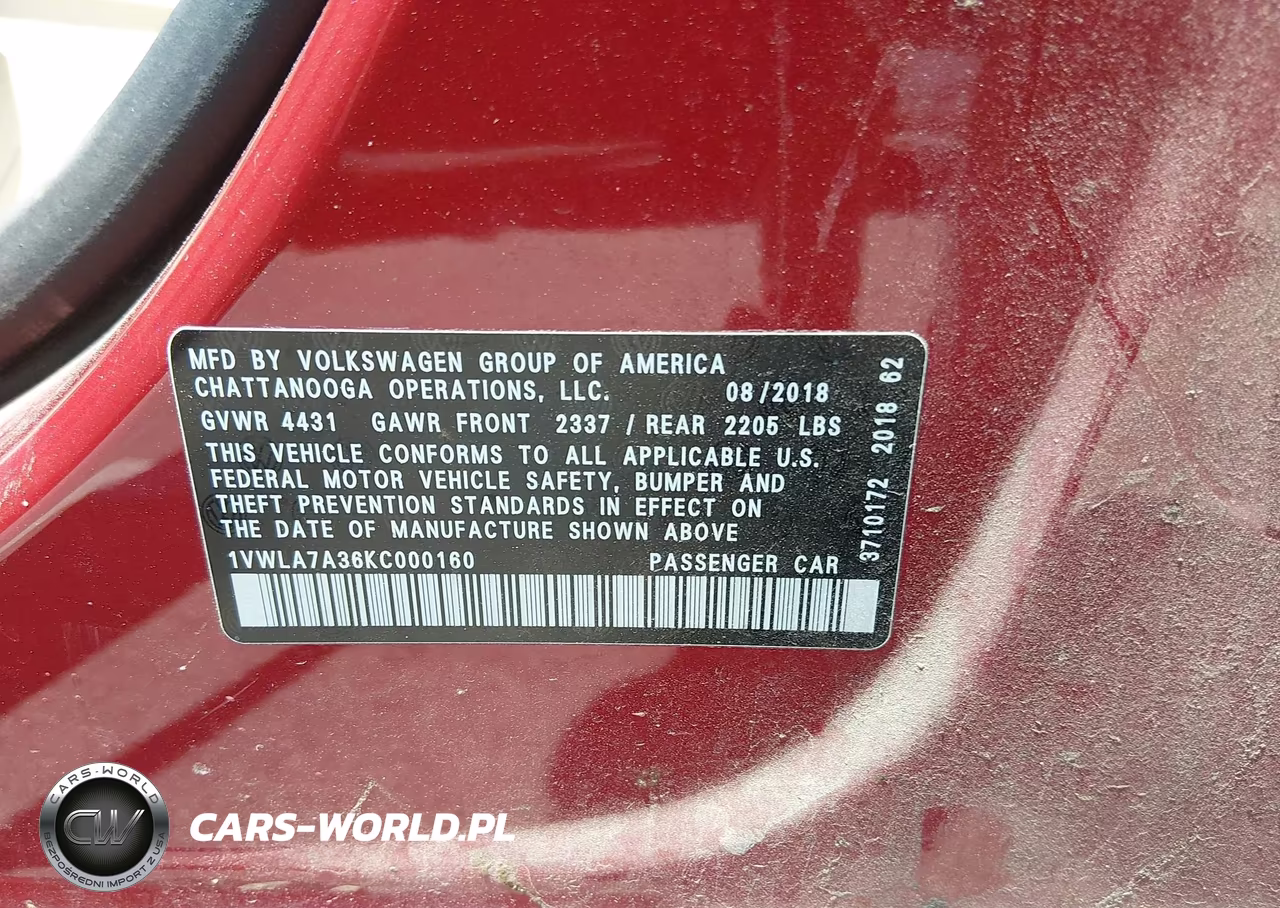 2019 Volkswagen Passat 2.0T Wolfsburg Edition VIN:1VWLA7A36KC000160 - 9