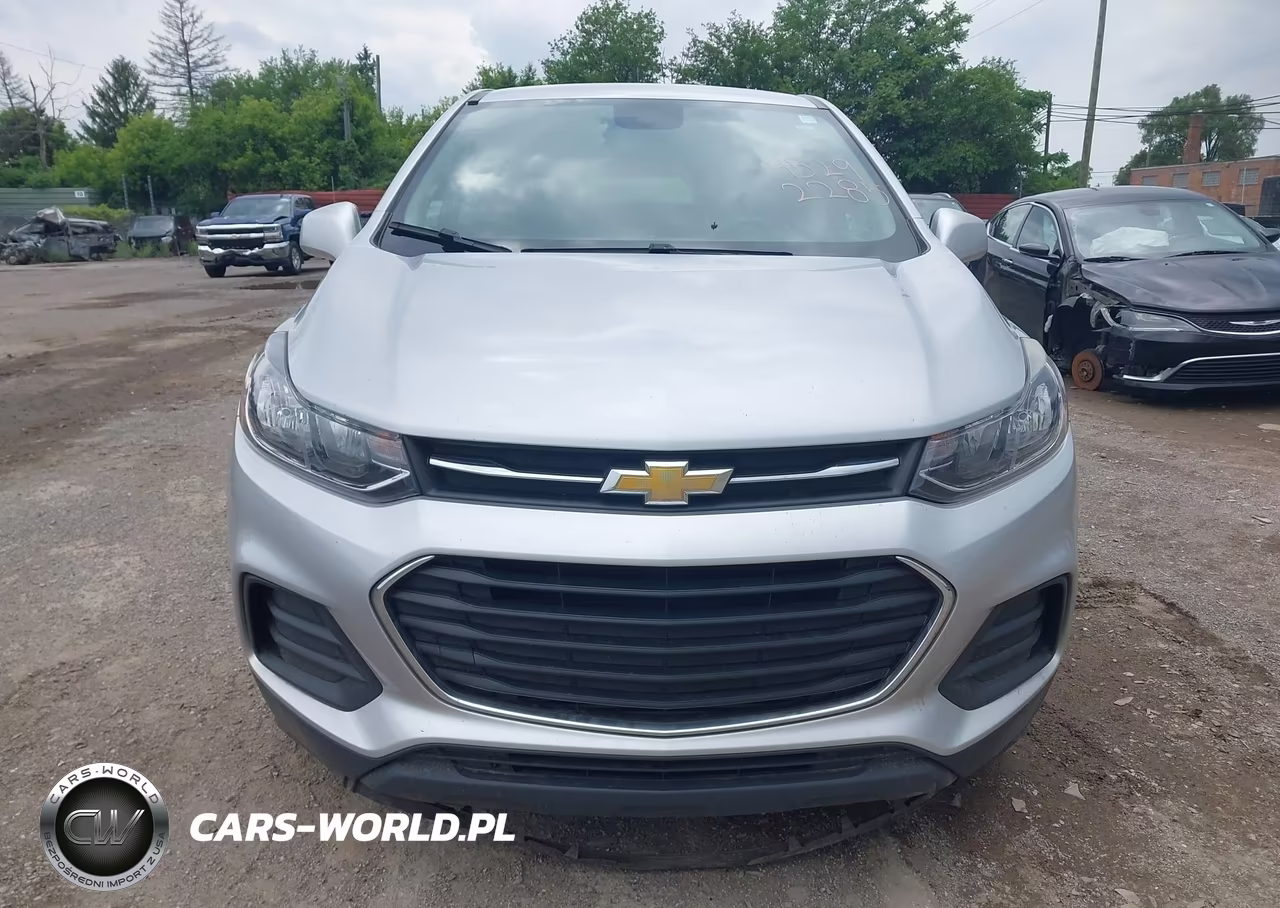 2019 Chevrolet Trax Ls VIN:3GNCJKSB2KL365474 - 12