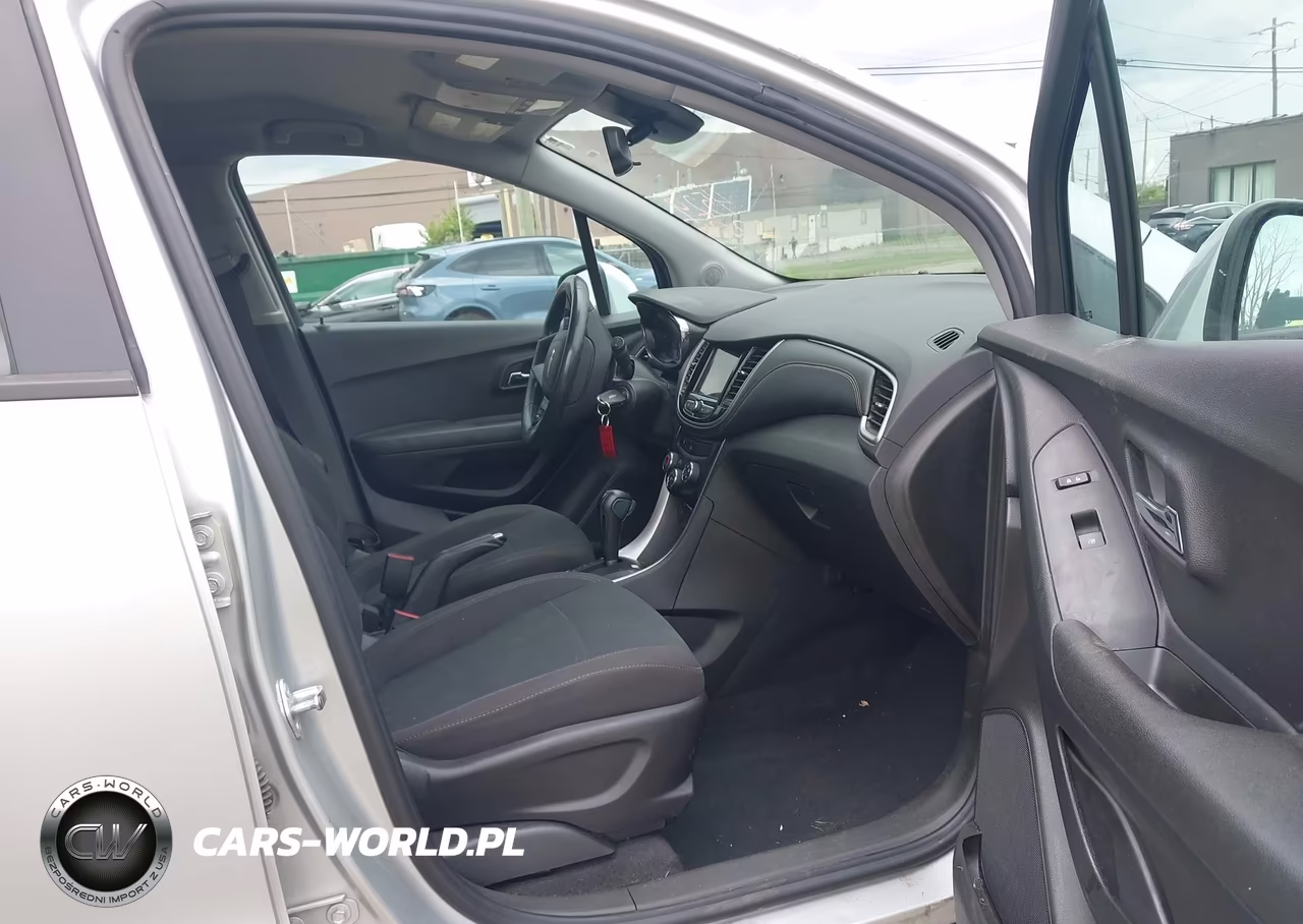 2019 Chevrolet Trax Ls VIN:3GNCJKSB2KL365474 - 5