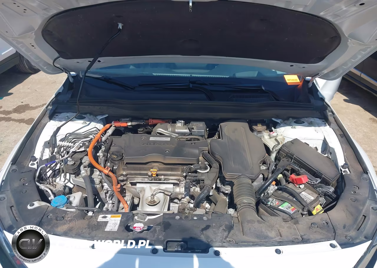 2020 Honda Accord Hybrid Touring VIN:1HGCV3F90LA006919 - 10