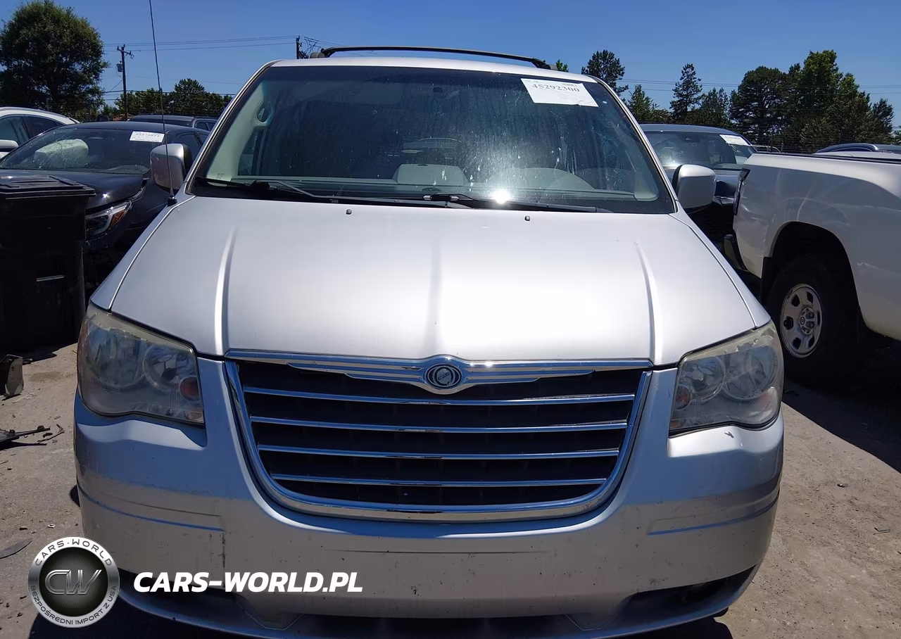 2010 Chrysler Town & Country Touring VIN:2A4RR5D12AR413617 - 12
