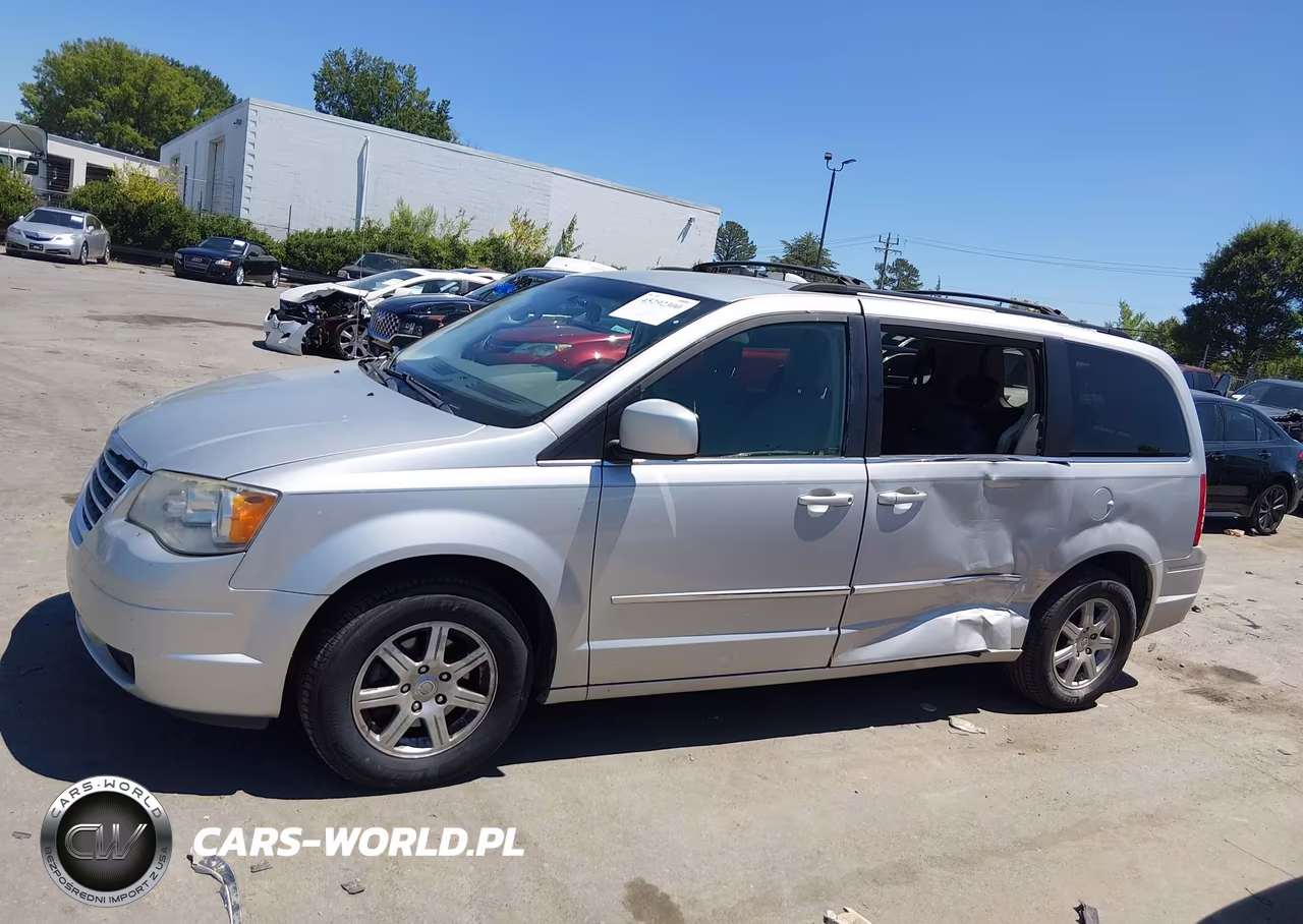 2010 Chrysler Town & Country Touring VIN:2A4RR5D12AR413617 - 14