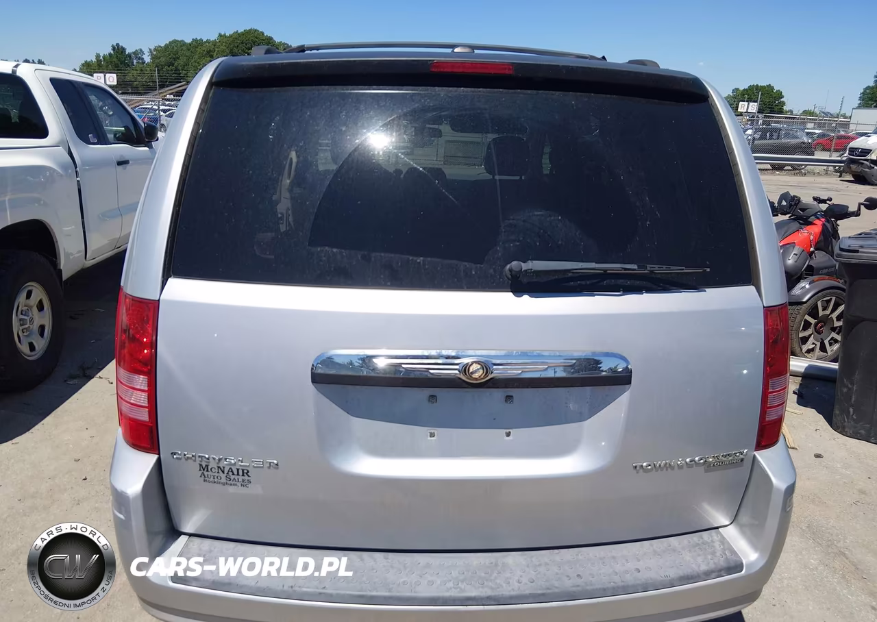 2010 Chrysler Town & Country Touring VIN:2A4RR5D12AR413617 - 16