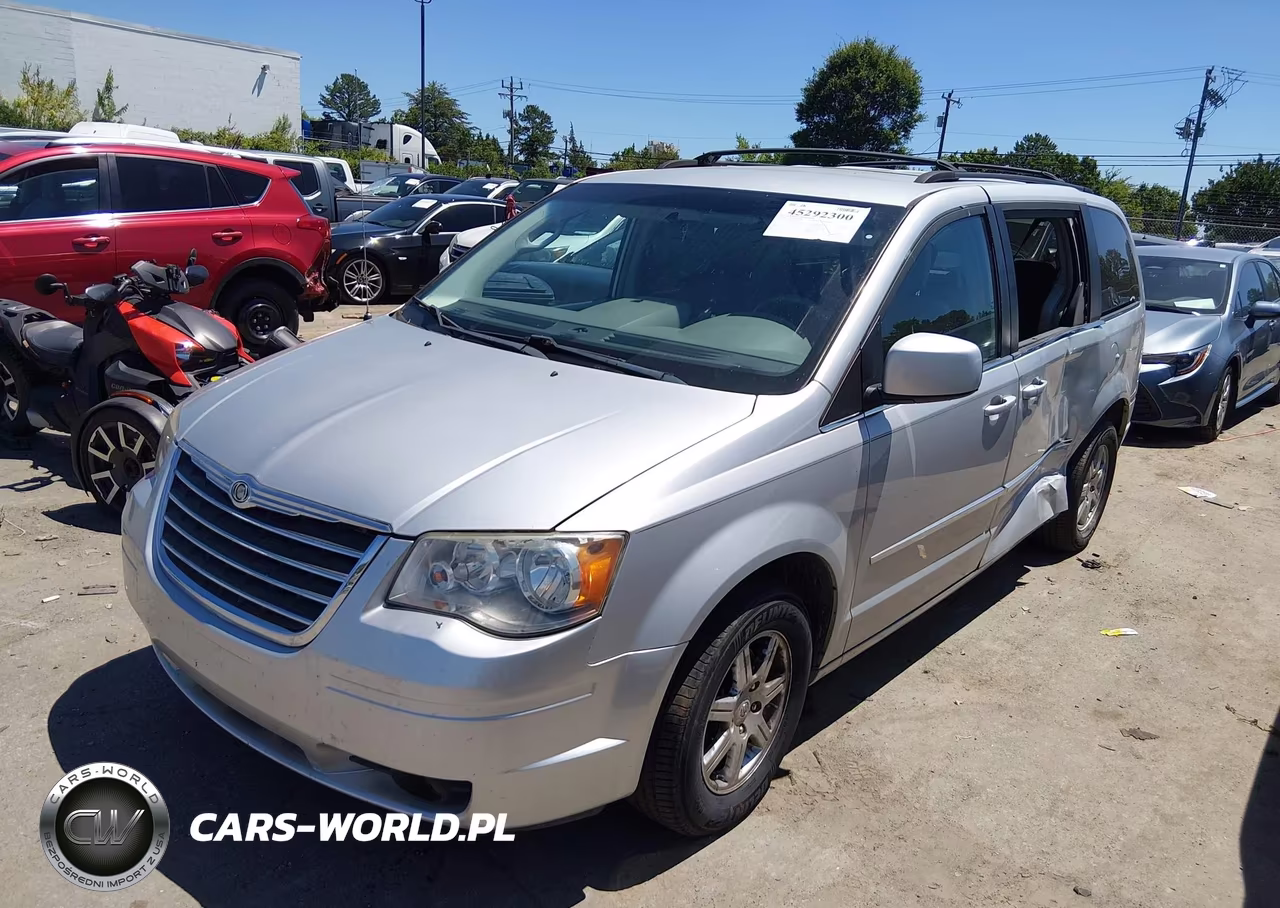 2010 Chrysler Town & Country Touring VIN:2A4RR5D12AR413617 - 2