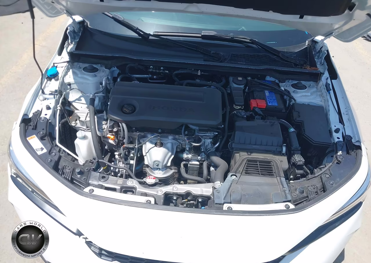 2025 Honda Civic Sport VIN:2HGFE2F5XSH572932 - 10