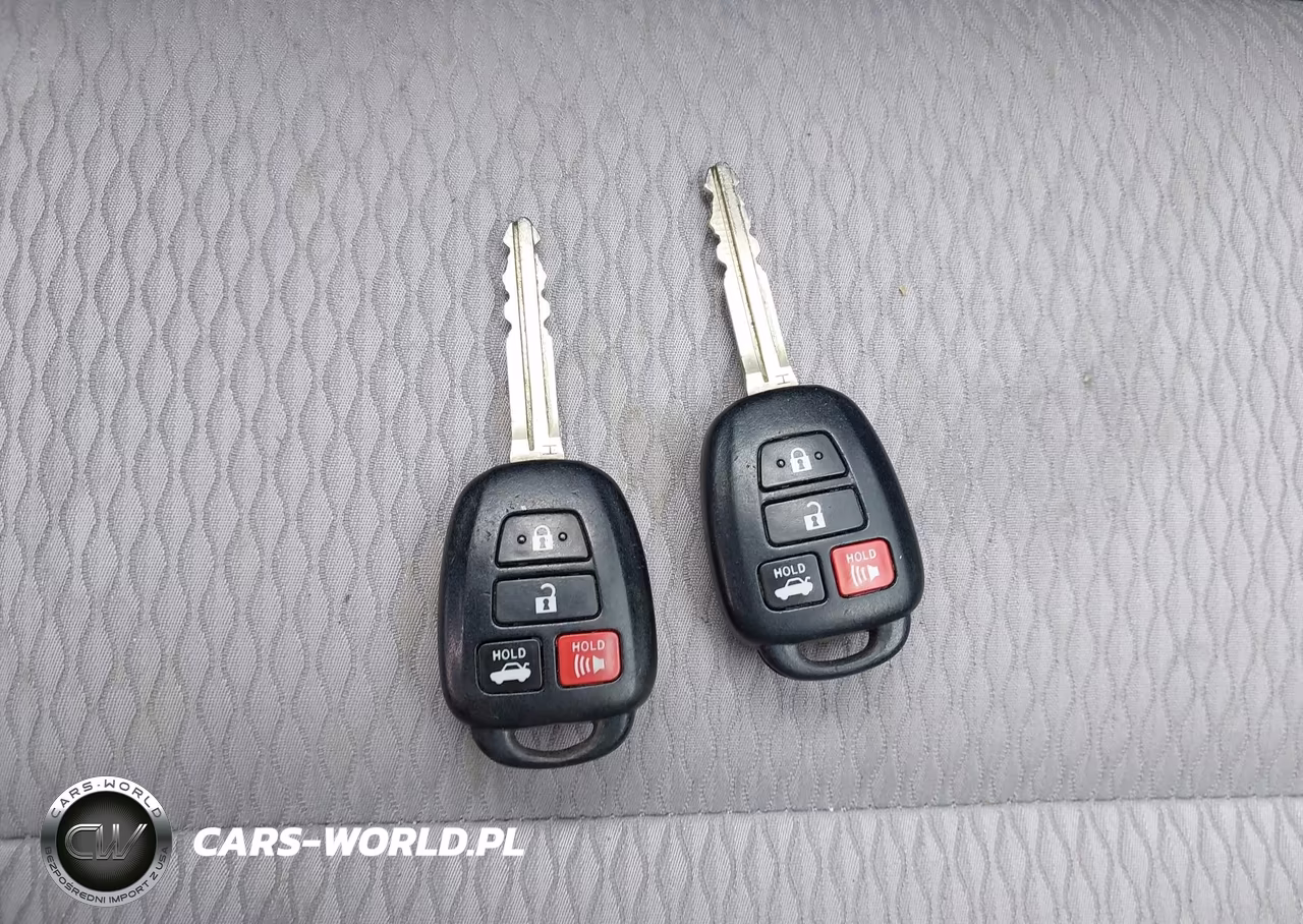2015 Toyota Corolla Le VIN:2T1BURHE5FC409207 - 11