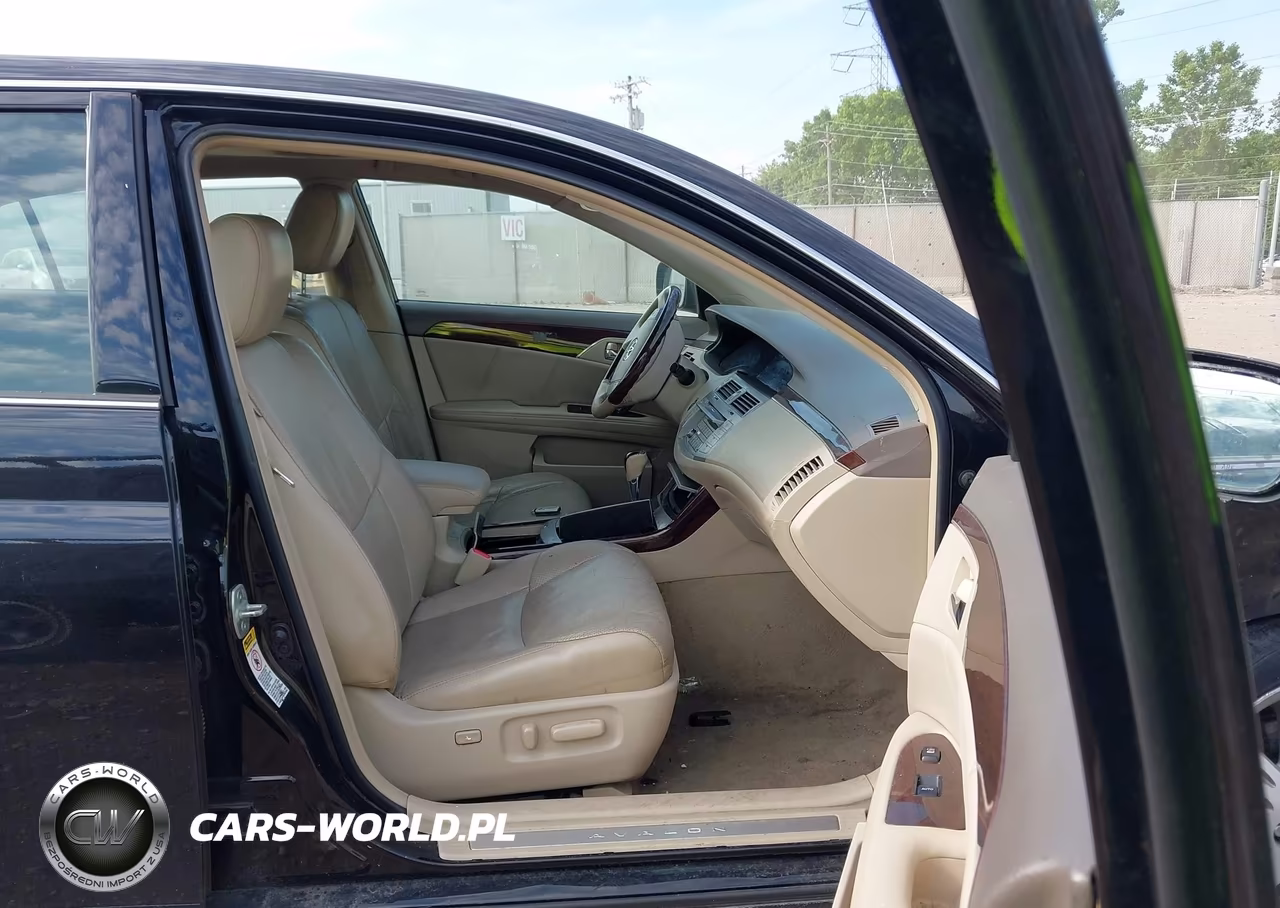 2010 Toyota Avalon Limited VIN:4T1BK3DB6AU352988 - 5