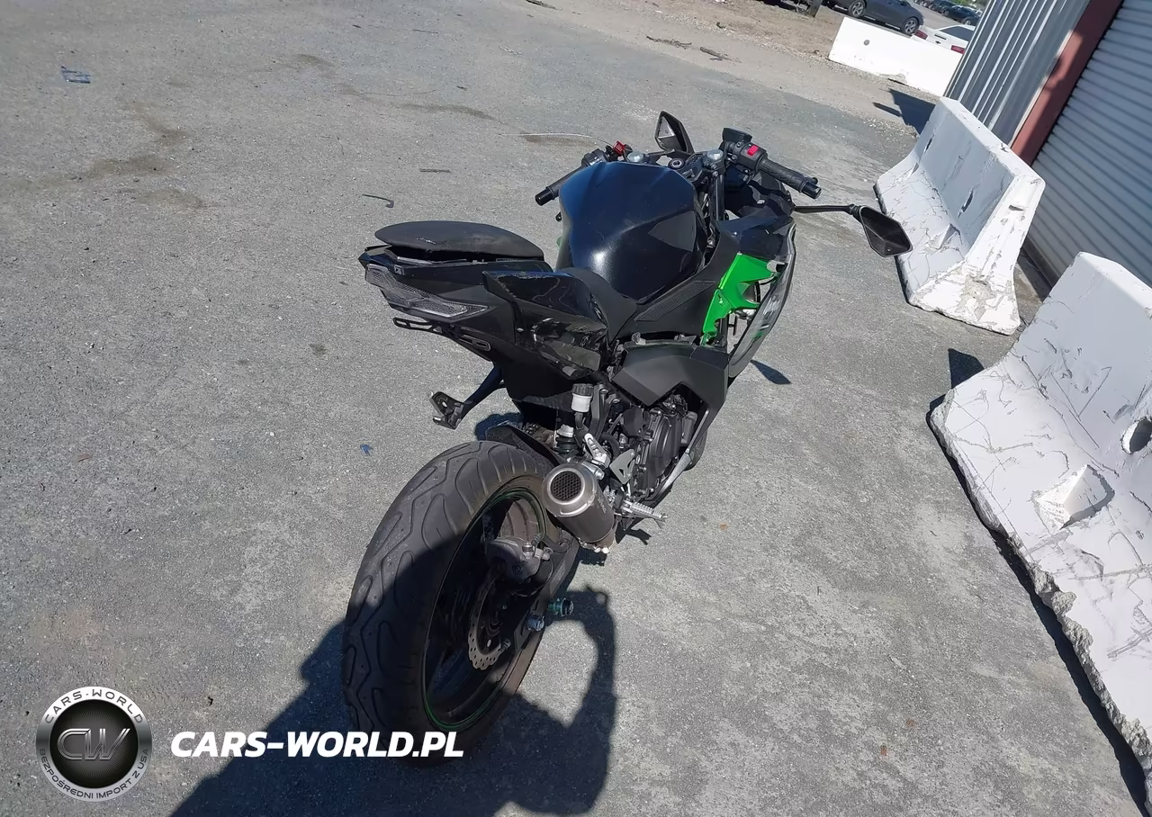 2023 Kawasaki Ex400 VIN:JKAEXKH10PDAN4215 - 4