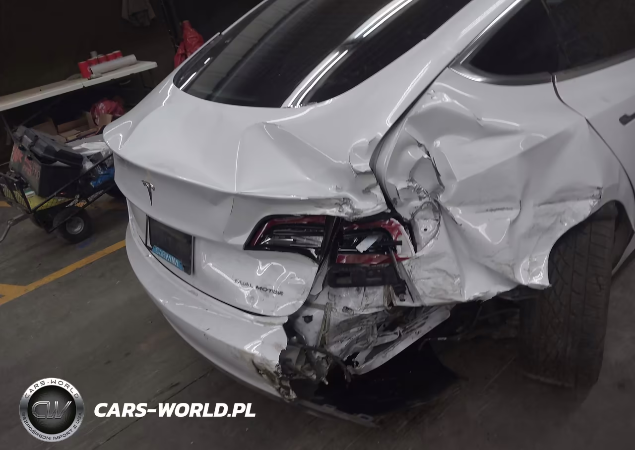 2019 Tesla Model 3 Long Range-Performance VIN:5YJ3E1EB5KF469443 - 6