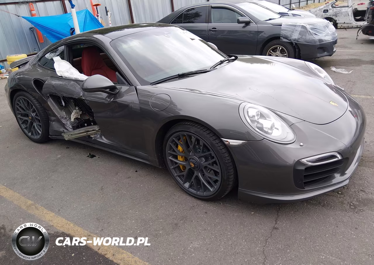 2016 Porsche 911 Turbo S