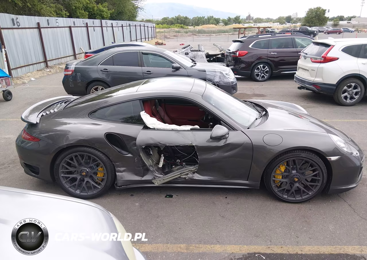 2016 Porsche 911 Turbo S VIN:WP0AD2A93GS166187 - 13
