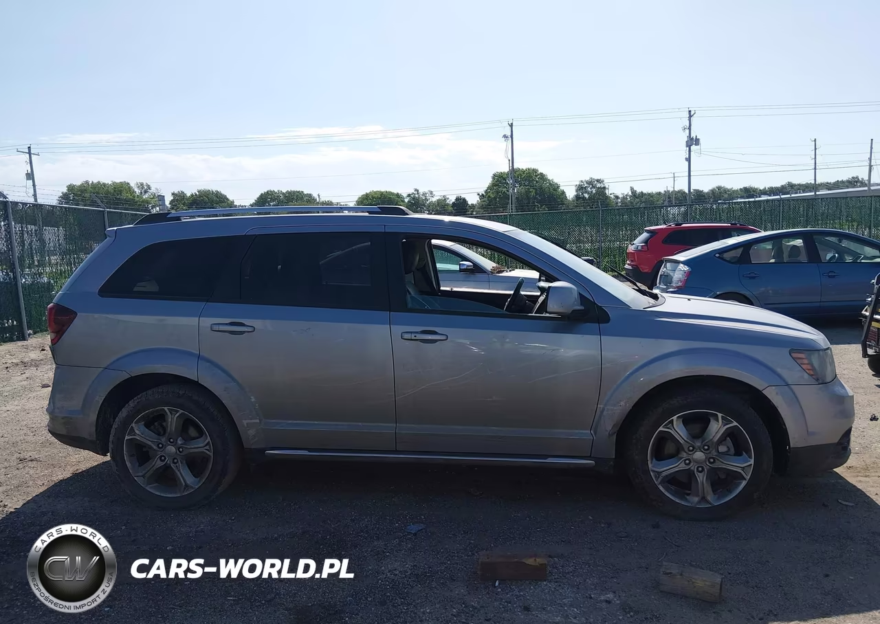 2016 Dodge Journey Crossroad Plus VIN:3C4PDCGB8GT141505 - 12