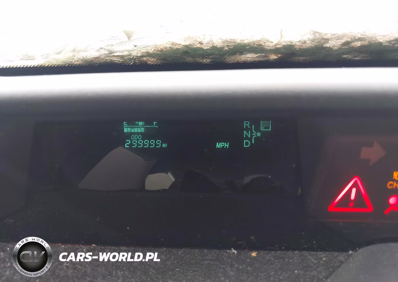 TOYOTA PRIUS VIN:JTDKB22U840023658 - 16