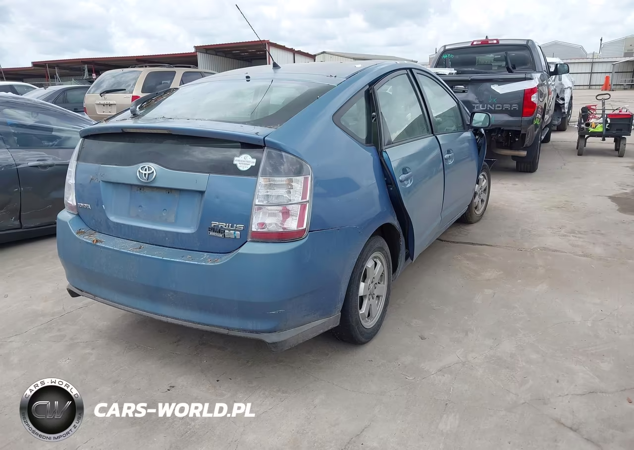 TOYOTA PRIUS VIN:JTDKB22U840023658 - 4