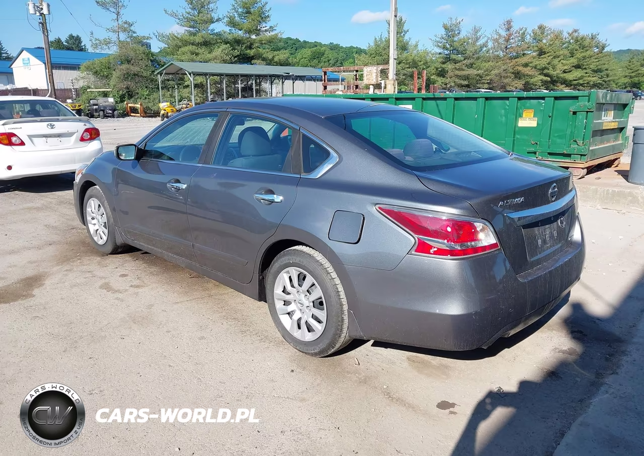 2015 Nissan Altima 2.5 S VIN:1N4AL3AP5FN923469 - 3