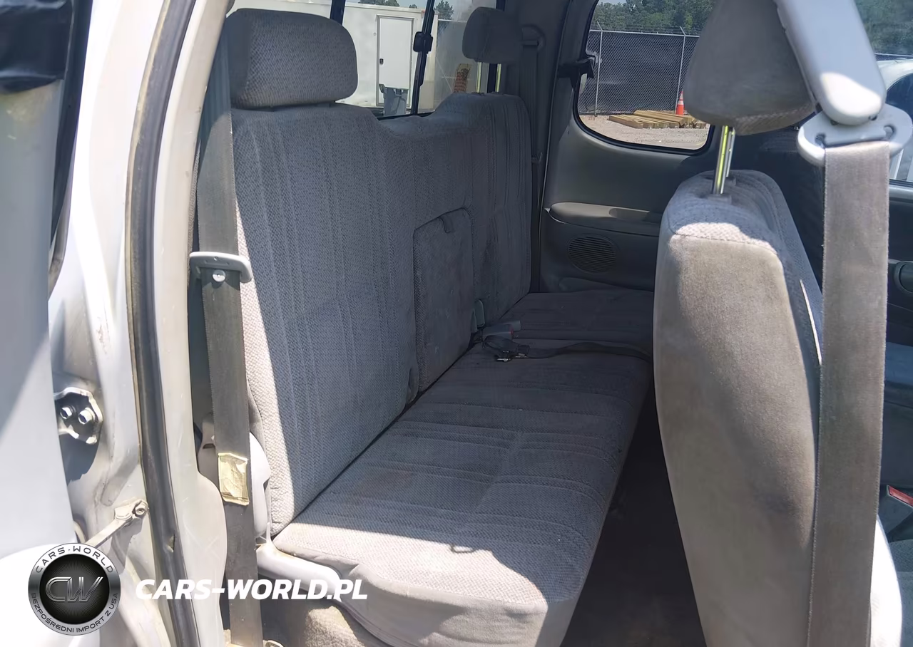 2000 Toyota Tundra Sr5 V8 VIN:5TBRT3413YS068359 - 8