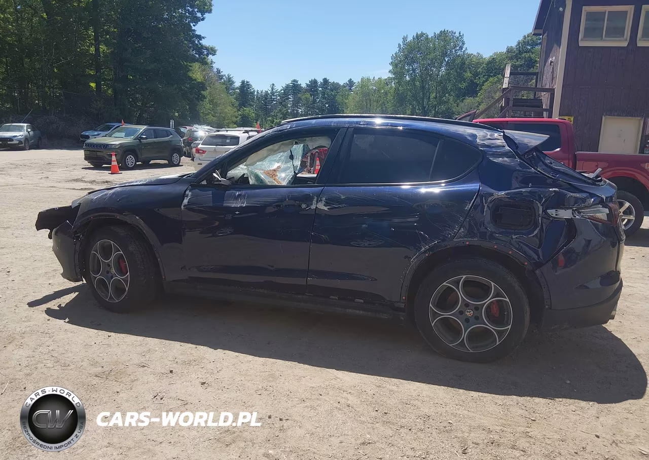 2018 Alfa Romeo Stelvio Sport Awd VIN:ZASFAKPN2J7B80991 - 14