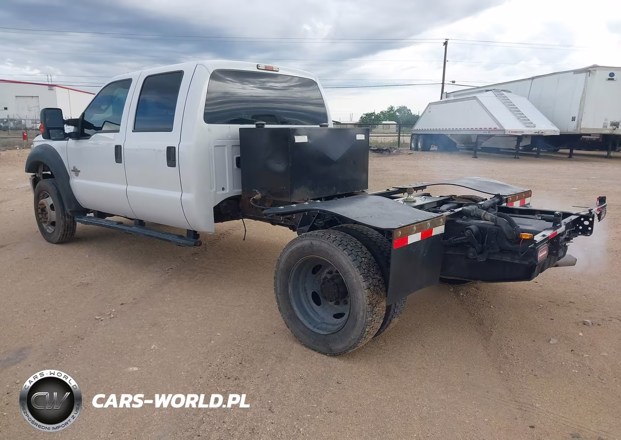 2012 Ford F-550 Chassis Xl VIN:1FD0W5HT8CEC35615 - 3