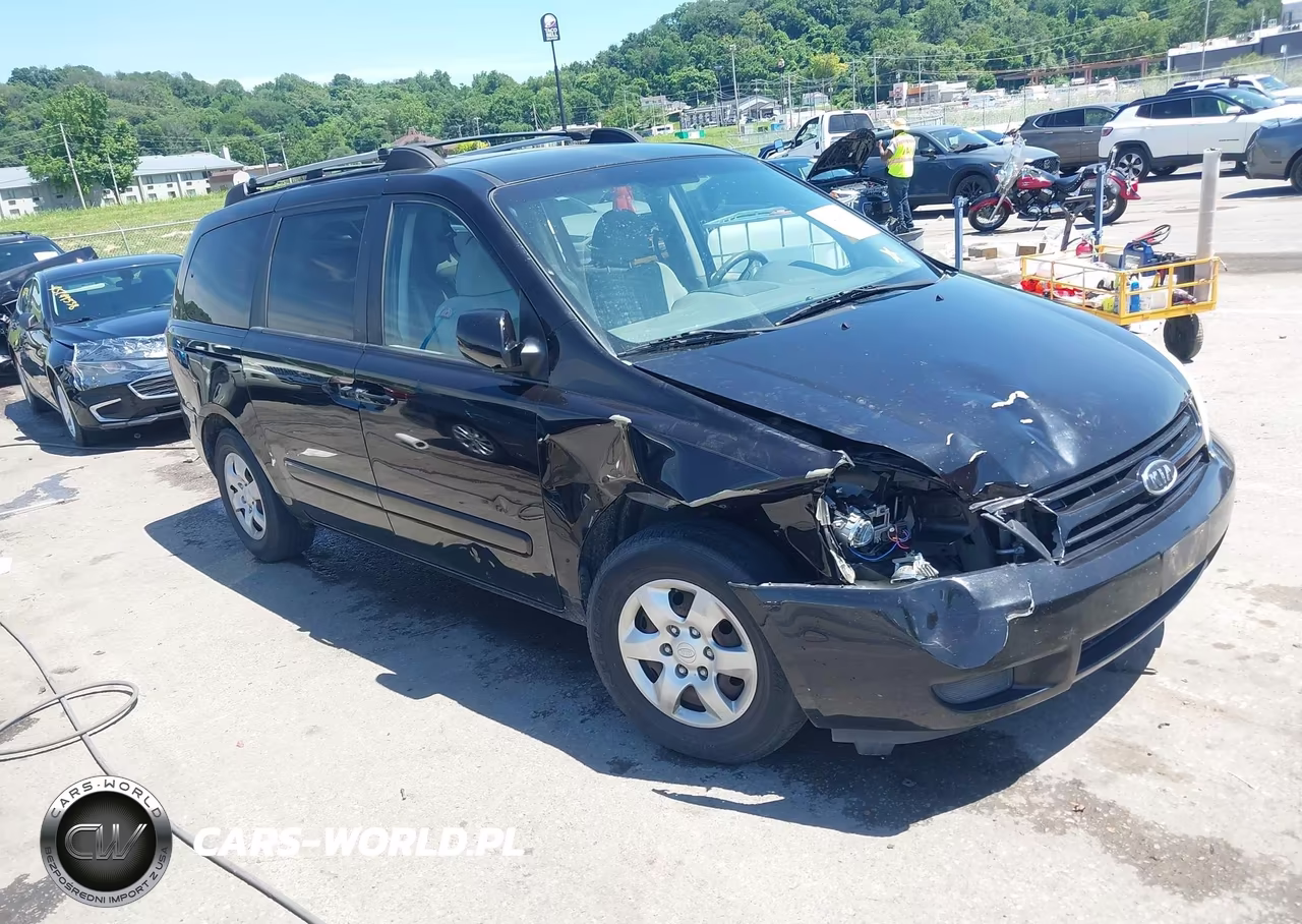 2008 Kia Sedona Lx