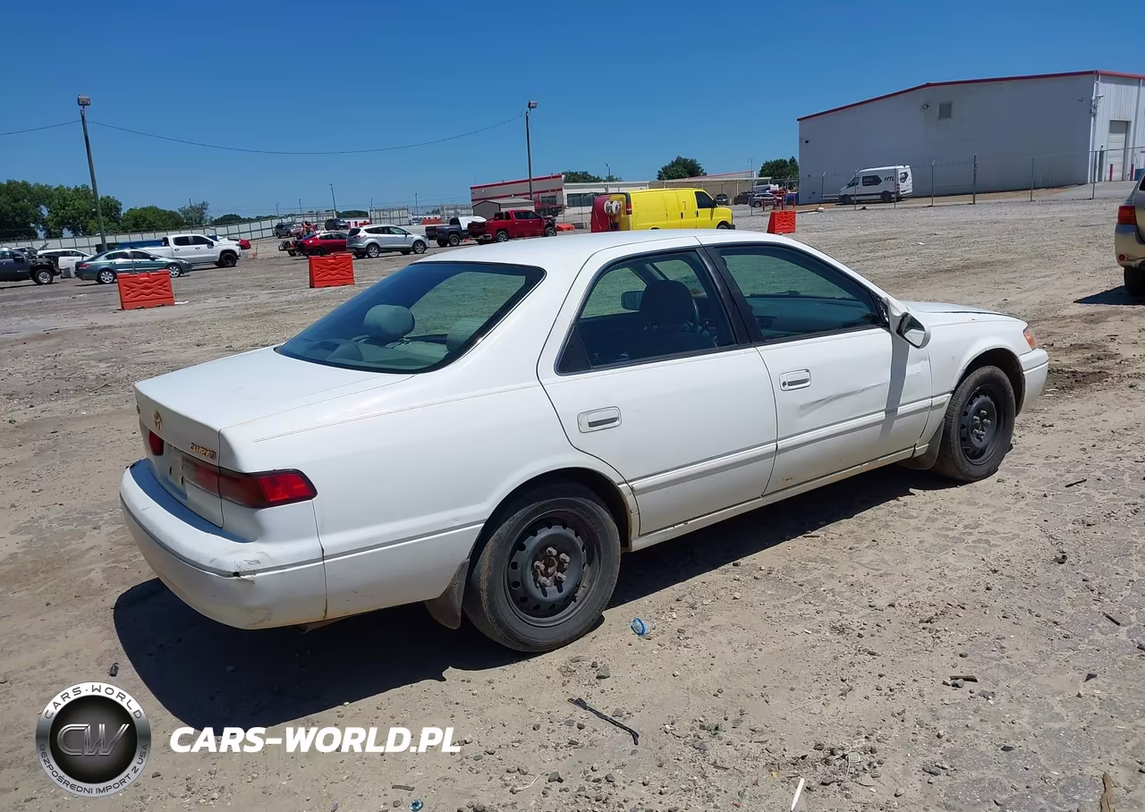 1997 Toyota Camry Le VIN:4T1BG22K9VU788089 - 4