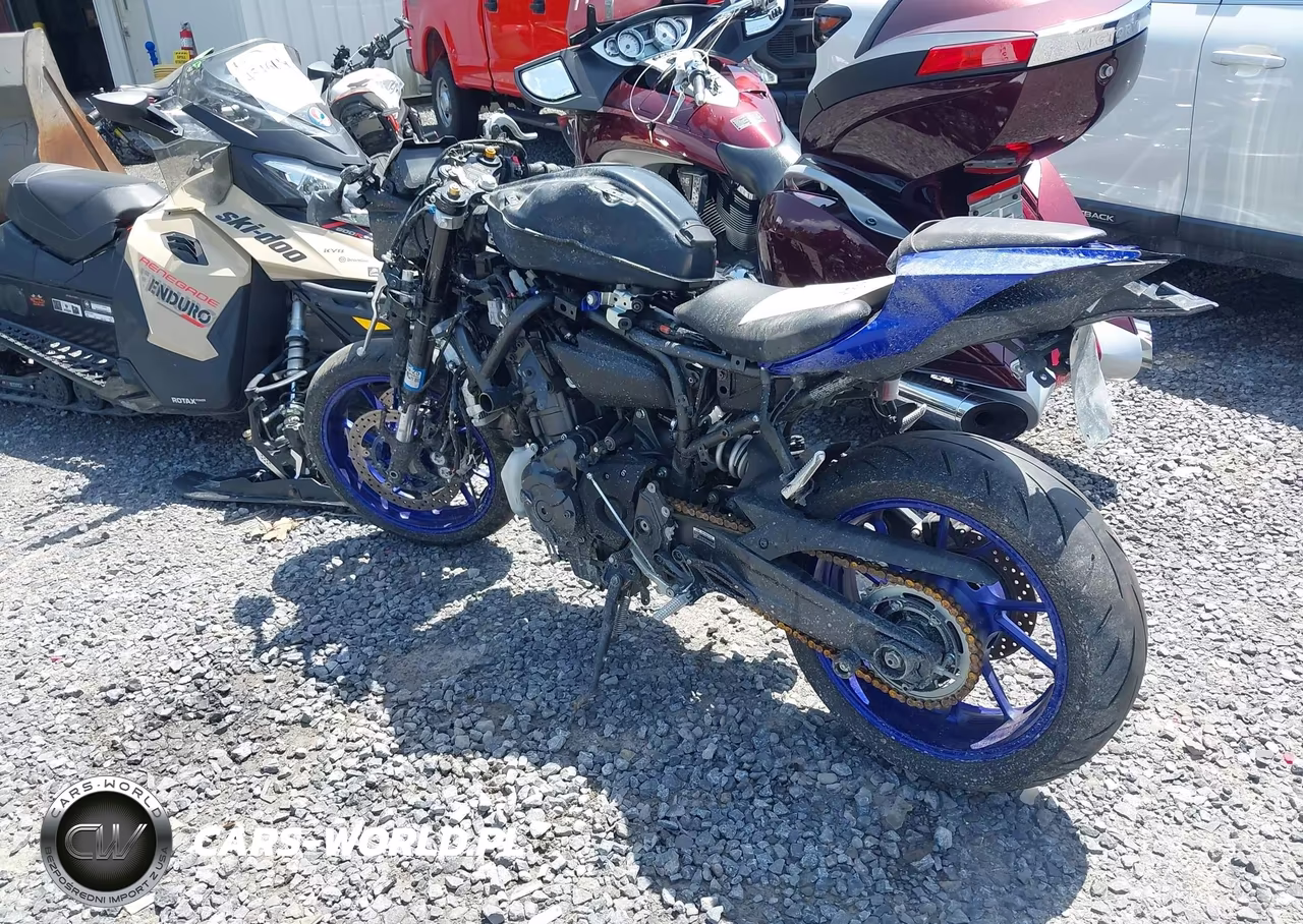 2022 Yamaha Yzfr7 VIN:JYARM38E9NA001075 - 3