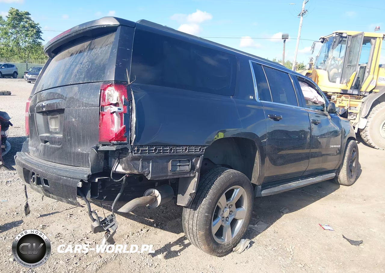 2018 Chevrolet Suburban Lt VIN:1GNSKHKC9JR290395 - 4