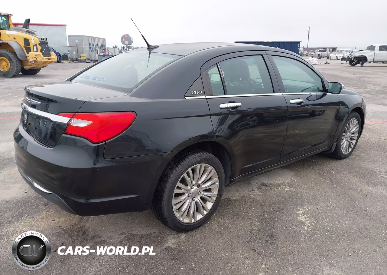 2011 Chrysler 200 Limited VIN:1C3BC2FG9BN517551 - 4