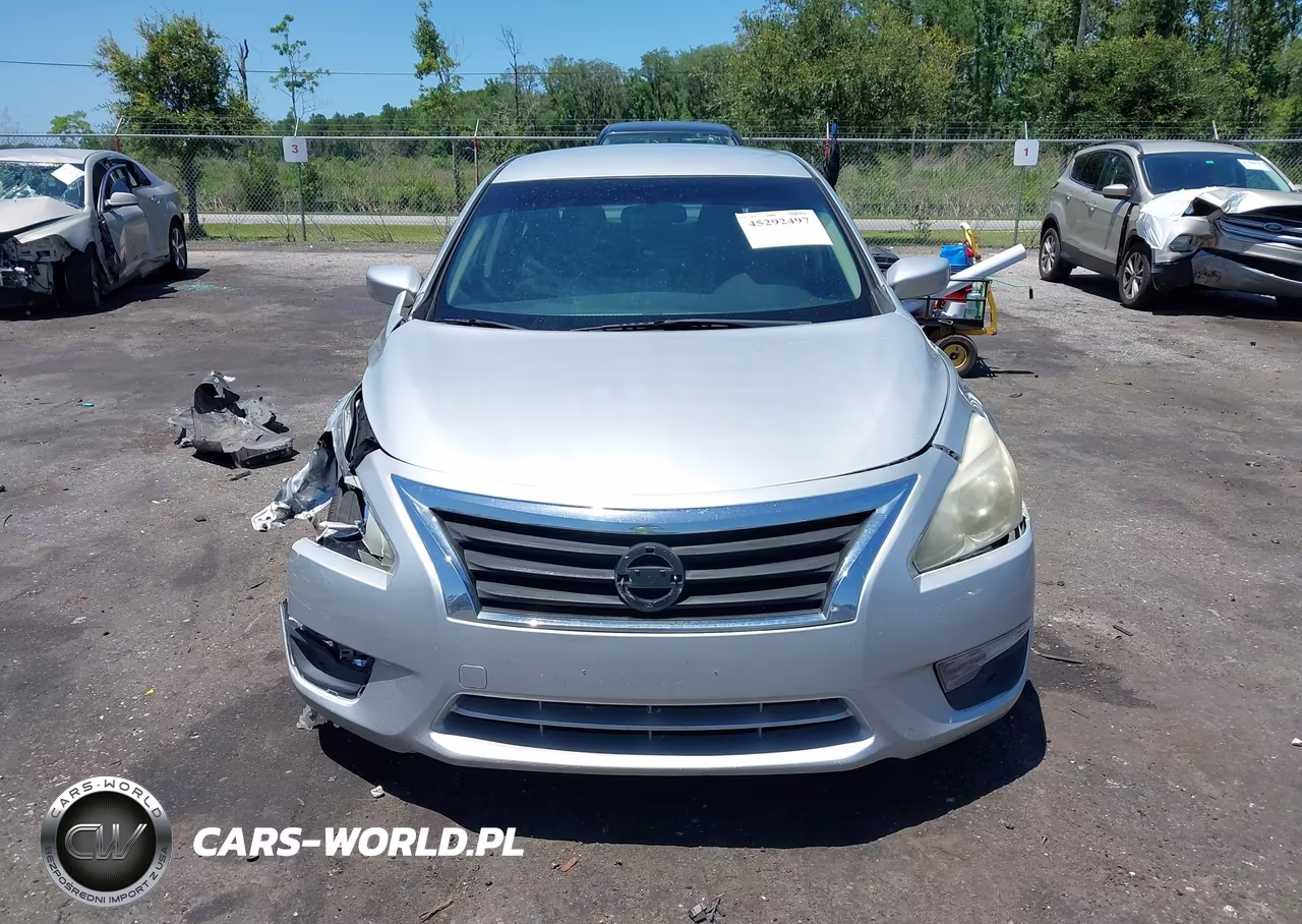 2015 Nissan Altima 2.5 S VIN:1N4AL3AP8FC574741 - 12